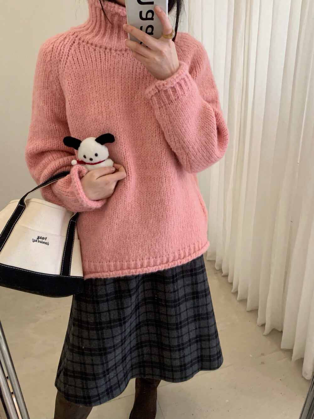 // 12%alpaca顏色超美的軟糯粗棒針卷邊高領毛衣