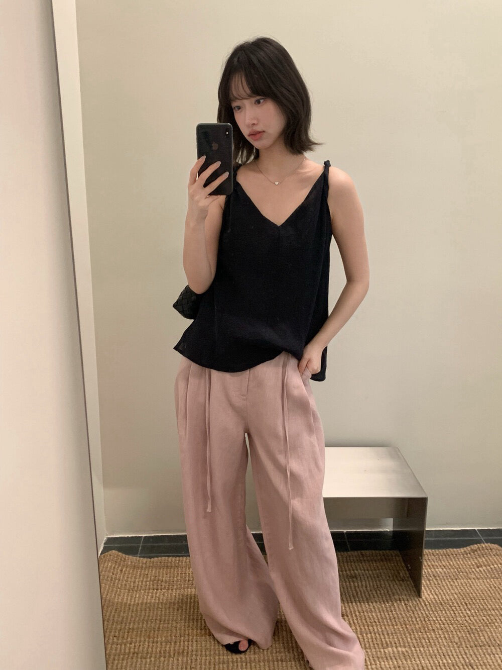 // 100%麻質扭結肩帶小魚尾背心