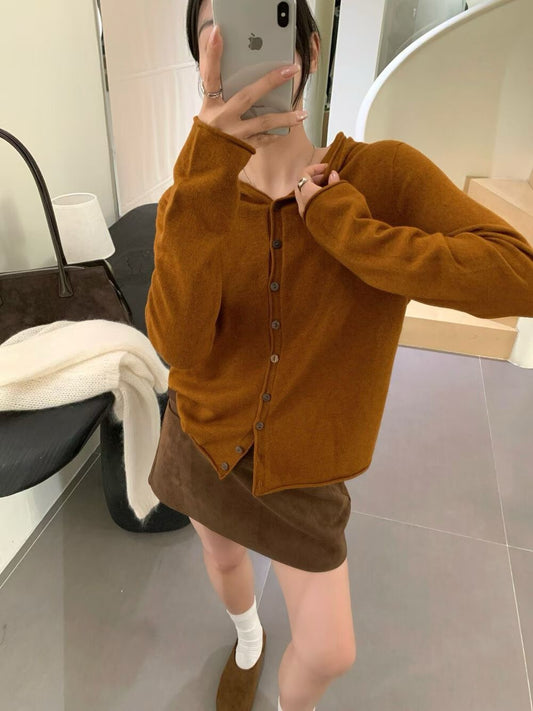 // 顏色美美的連帽薄針織外套