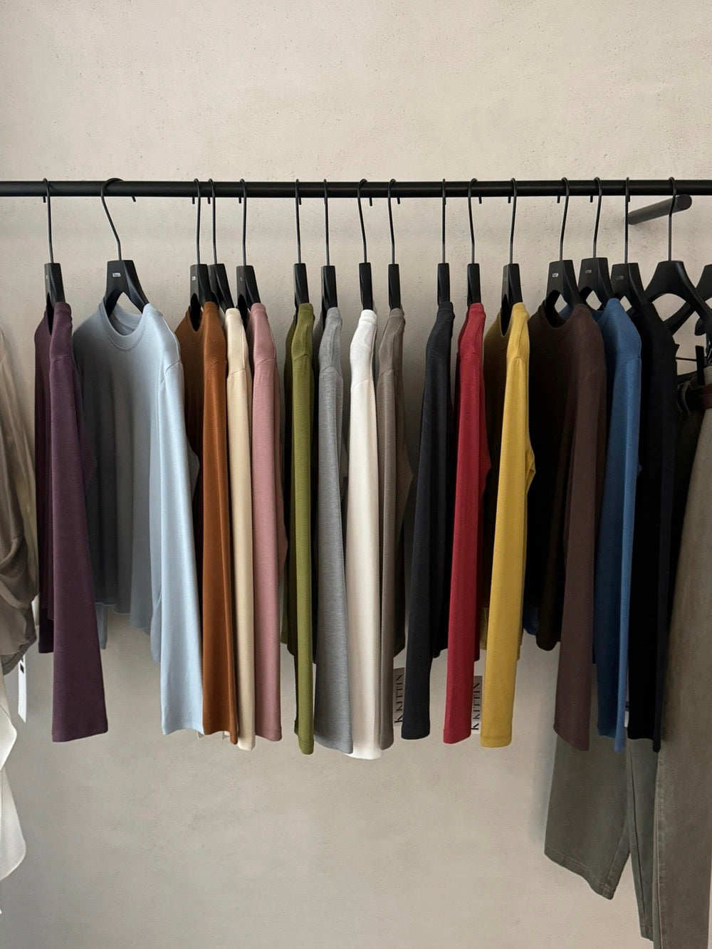 Sep.4加購品 / 多巴胺超彈性親膚正肩TEE