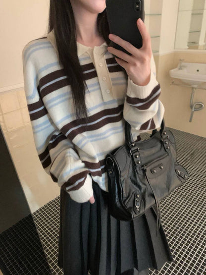 // 100%羊毛復古拼色間條翻領毛衣