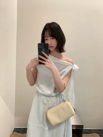 // 絕美特別領口綁帶斜肩OPS