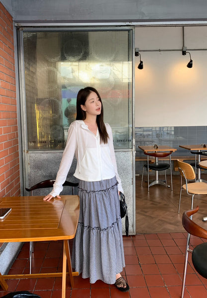 // 減齡款細格紋花邊層層中裙