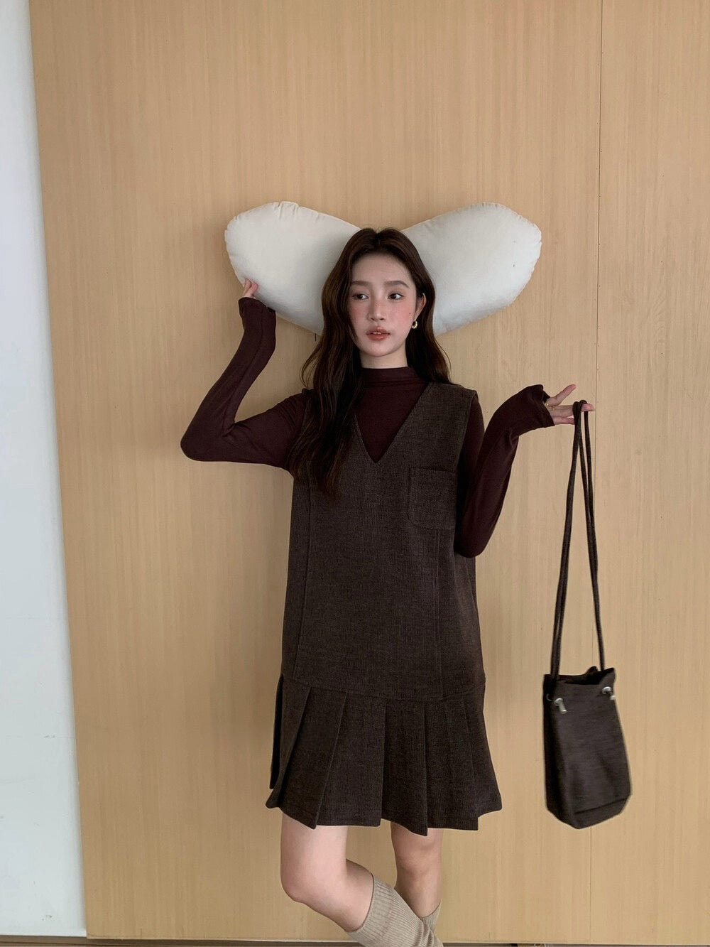 // V領百褶腳背心OPS+高領彈性打底兩件套(連袋仔)