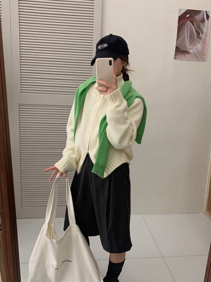 // 超韓直坑紋立領上下拉鍊CD