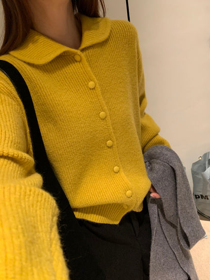 // 溫柔娃娃領包扣開胸NT