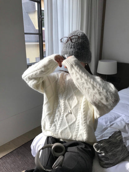 // 10%wool溫柔麻花套頭毛衣