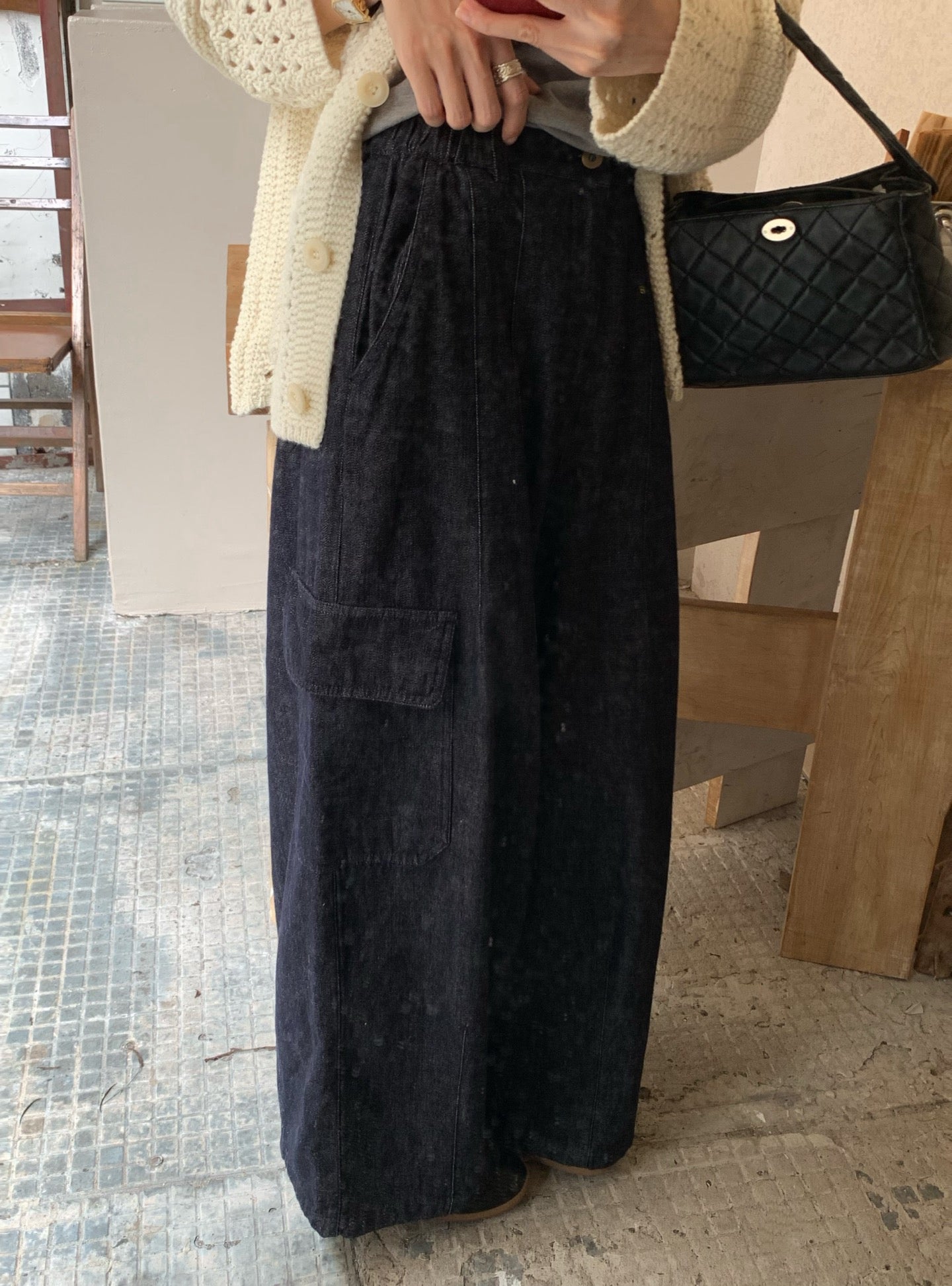 // 休閒軟軟牛仔布口袋工裝褲