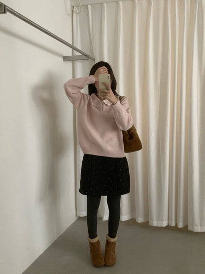 // 鈎花花邊圓翻領毛衣