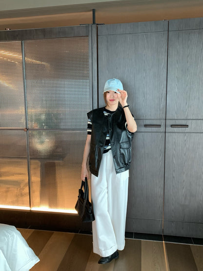 // 超帥圓領口袋彷皮背心外套