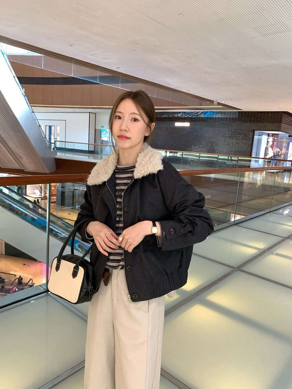 // 帥帥毛毛領夾棉飛行外套