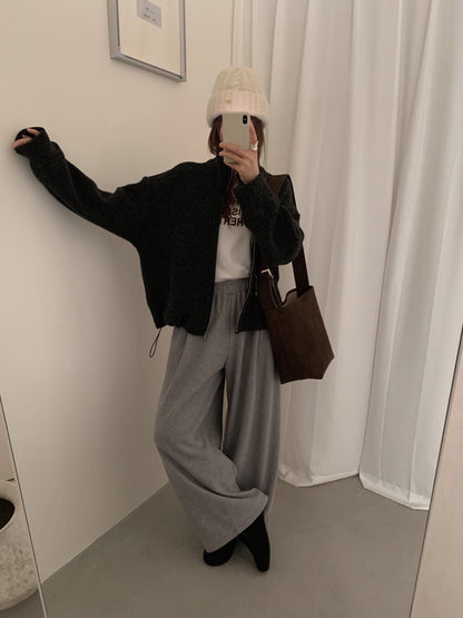 // 85%羊毛下擺可抽繩立領外套