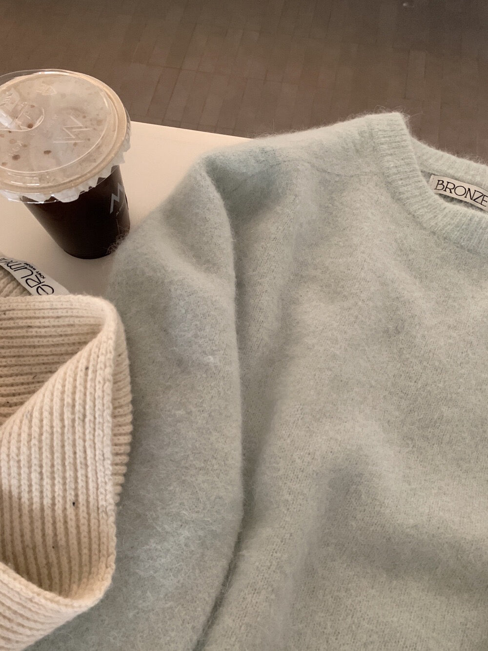 // 30%羊毛超柔軟靚色毛衣