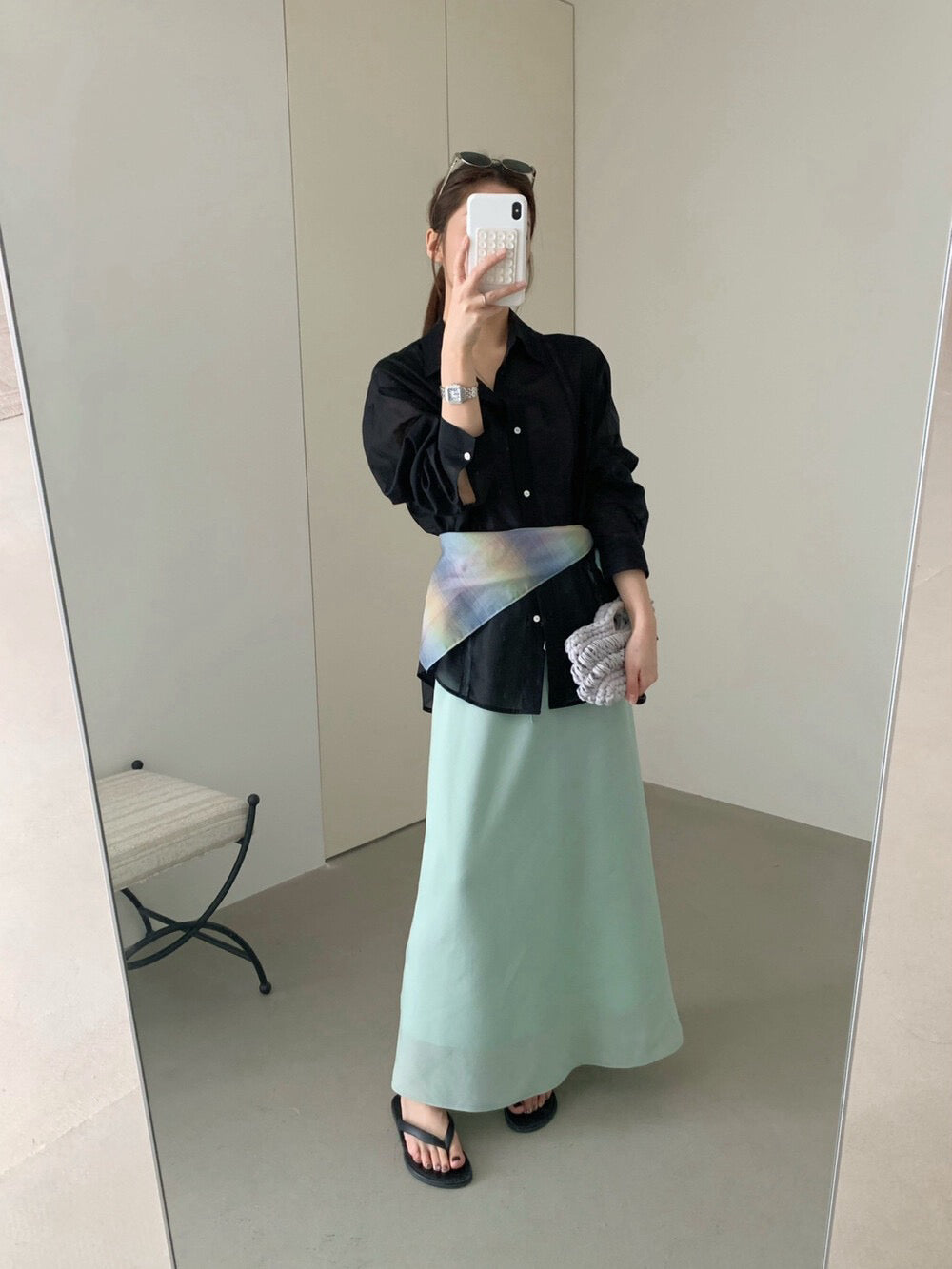 // 紙片人天絲微A字中裙