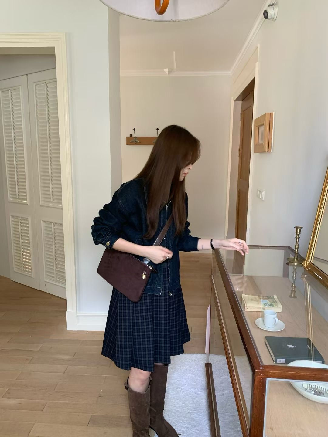 (現貨) // 簡約cutting翻領拉鍊牛仔外套