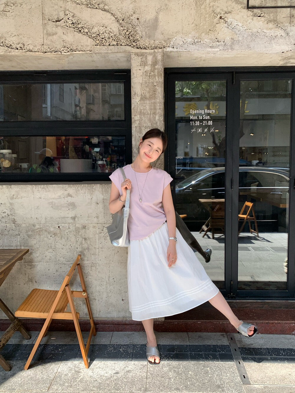 // 壓褶details裙腳五分傘裙(連腰帶)