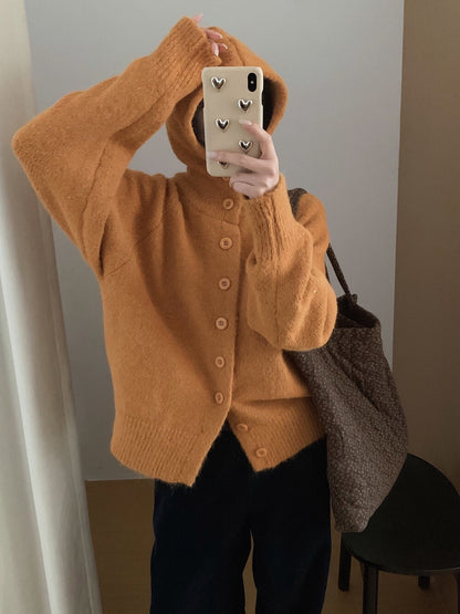 // 軟糯感連帽6色排扣毛衣