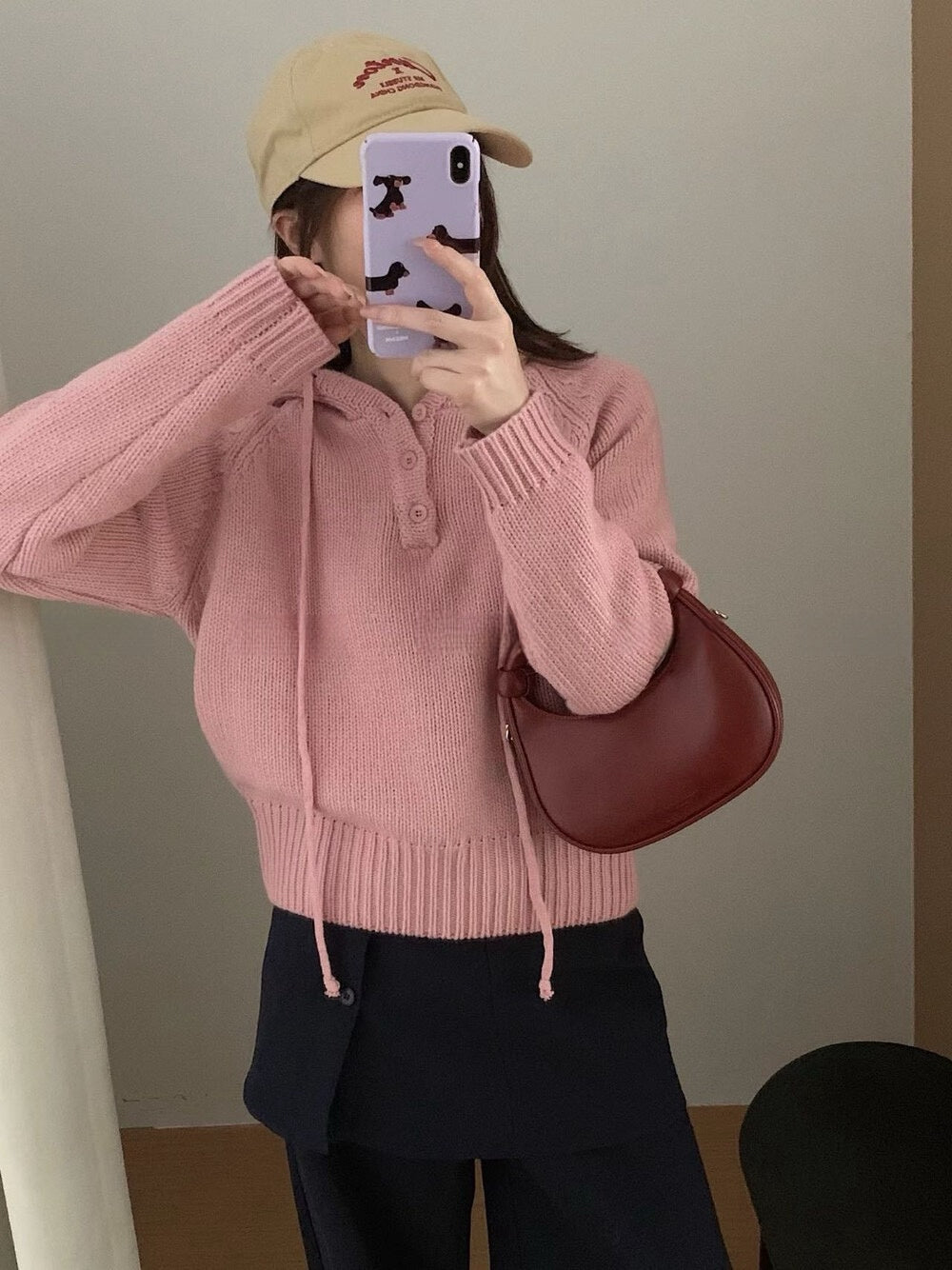 // 顏色超美鈕扣連帽毛衣