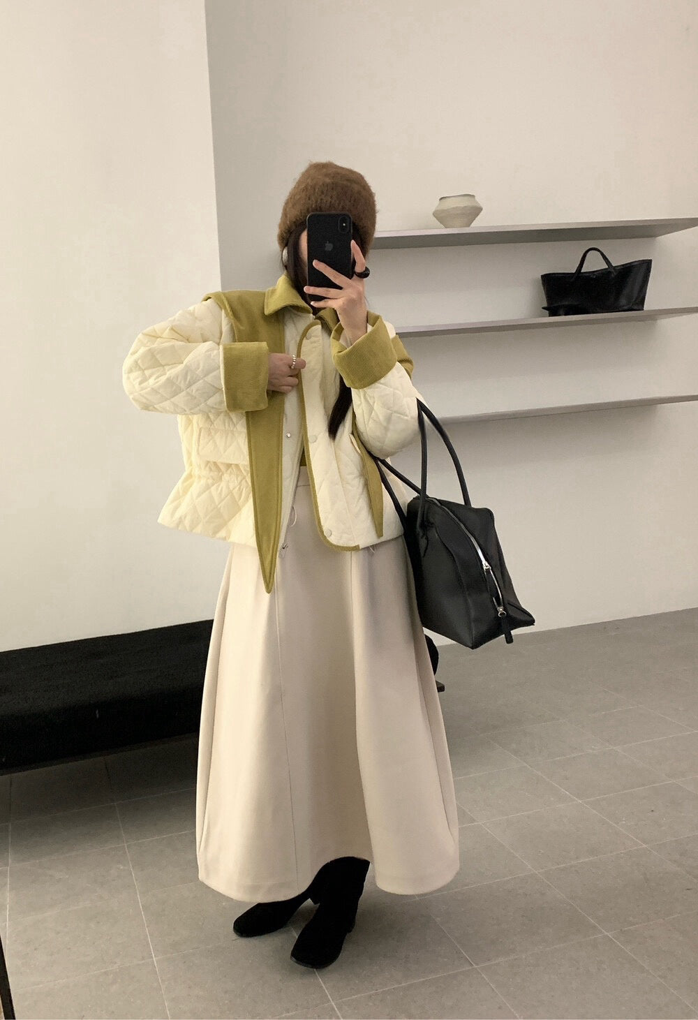 // 撞色包邊拼燈芯絨領可束腰菱格夾棉短外套(帽子可拆)