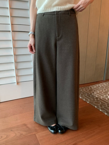 // 褲型超美的簡約加絨毛呢褲