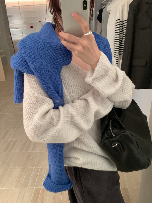 // 柔軟親膚馬海毛11色v領NT