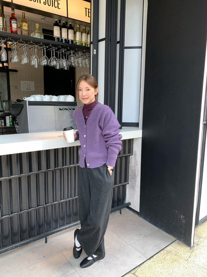 // 超soft V領8色直紋CD