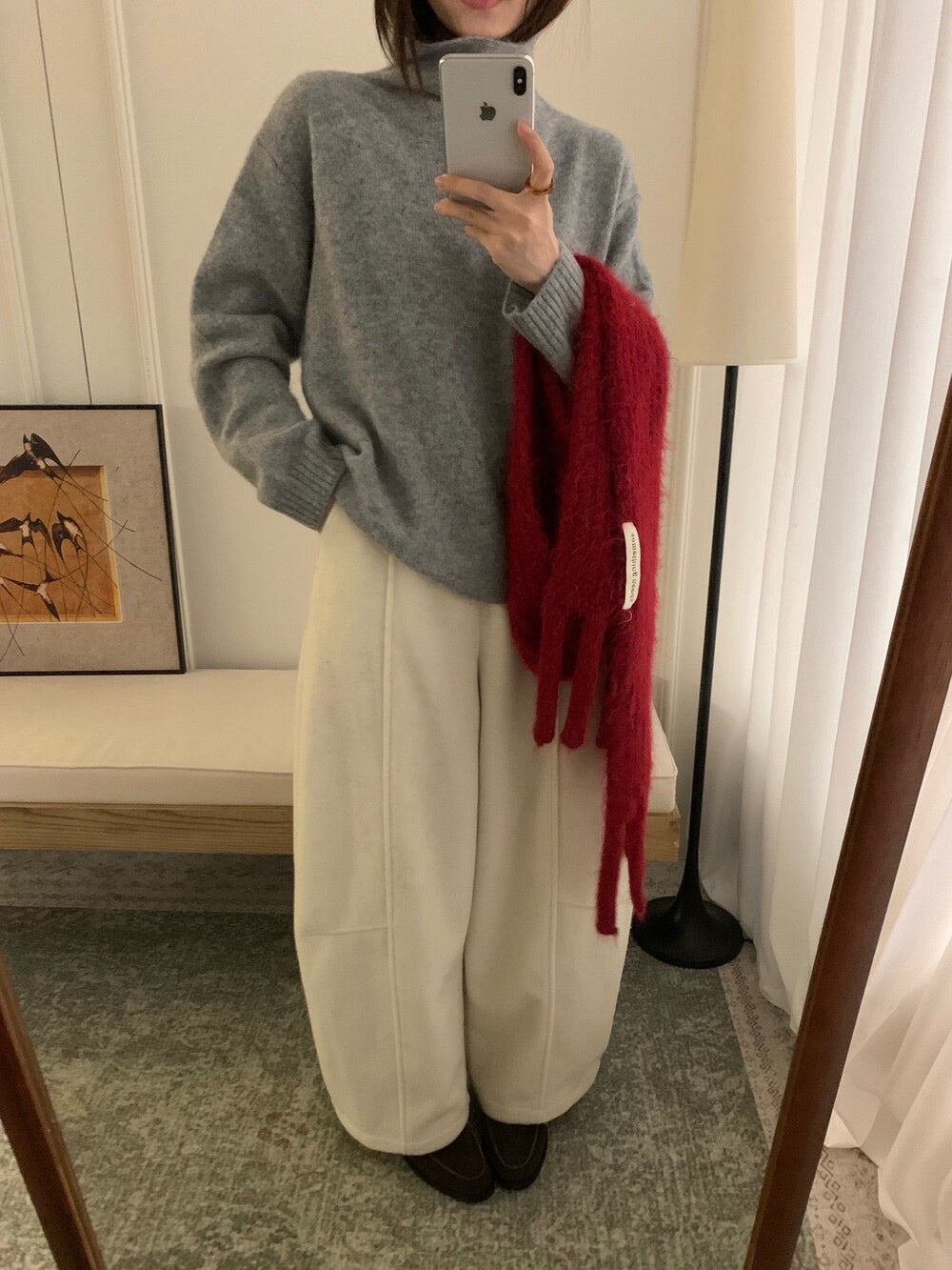 // 100%羊毛高質拉絨半領NT