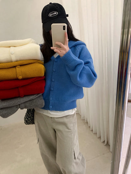 // 質感包扣連帽排扣毛衣