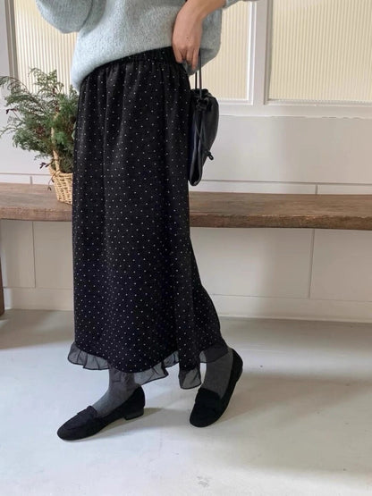 // 拼接花邊紗腳波點絲絨裙￼