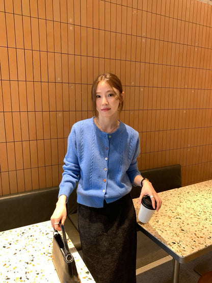 // 彩色鈕扣鏤空軟糯CD