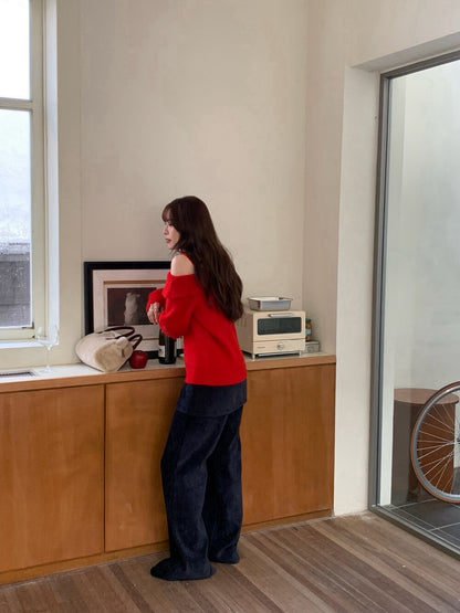 // 聖誕必備一字領肩帶毛衣