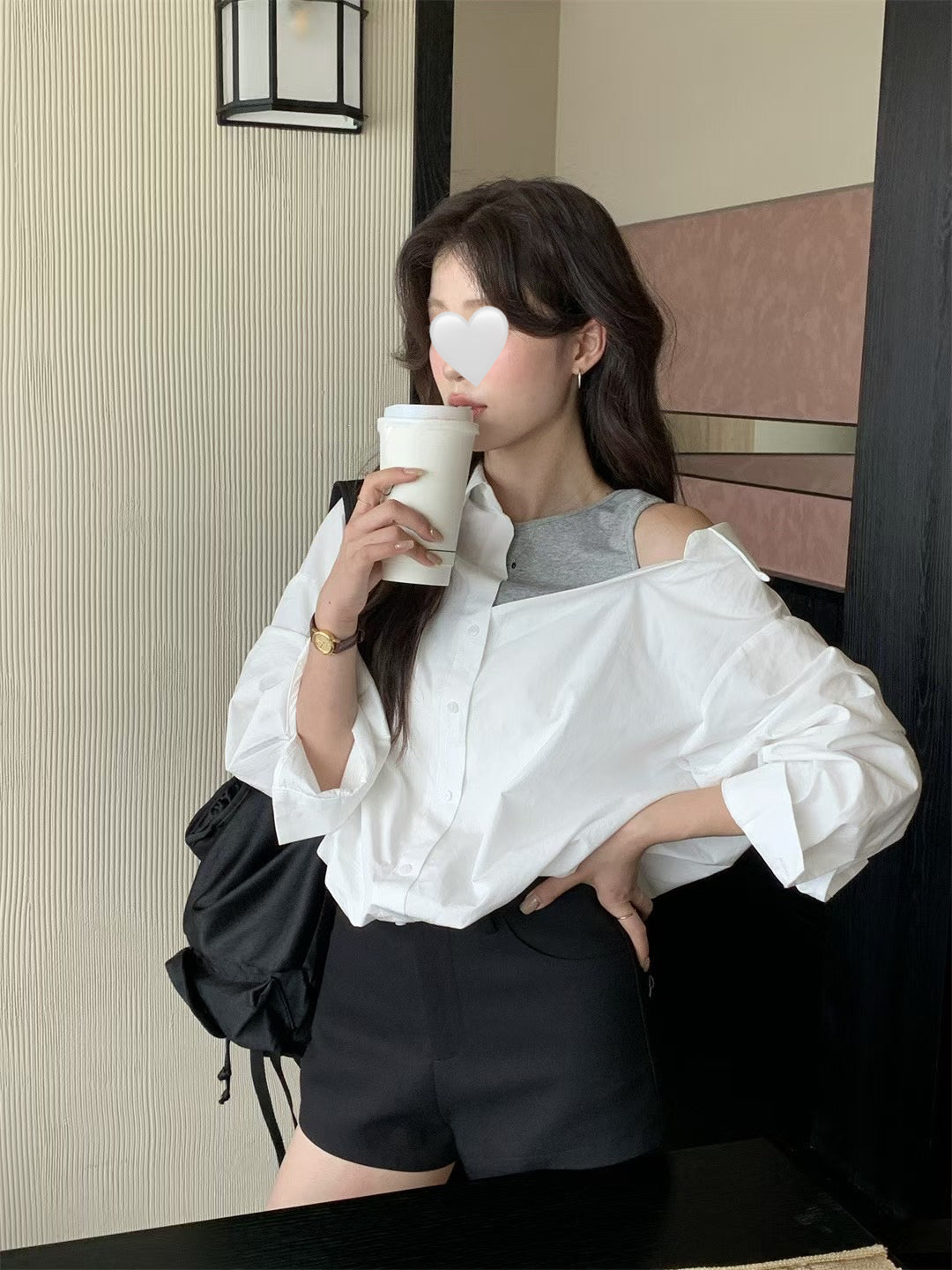 // 設計感假兩件露肩背心恤衫
