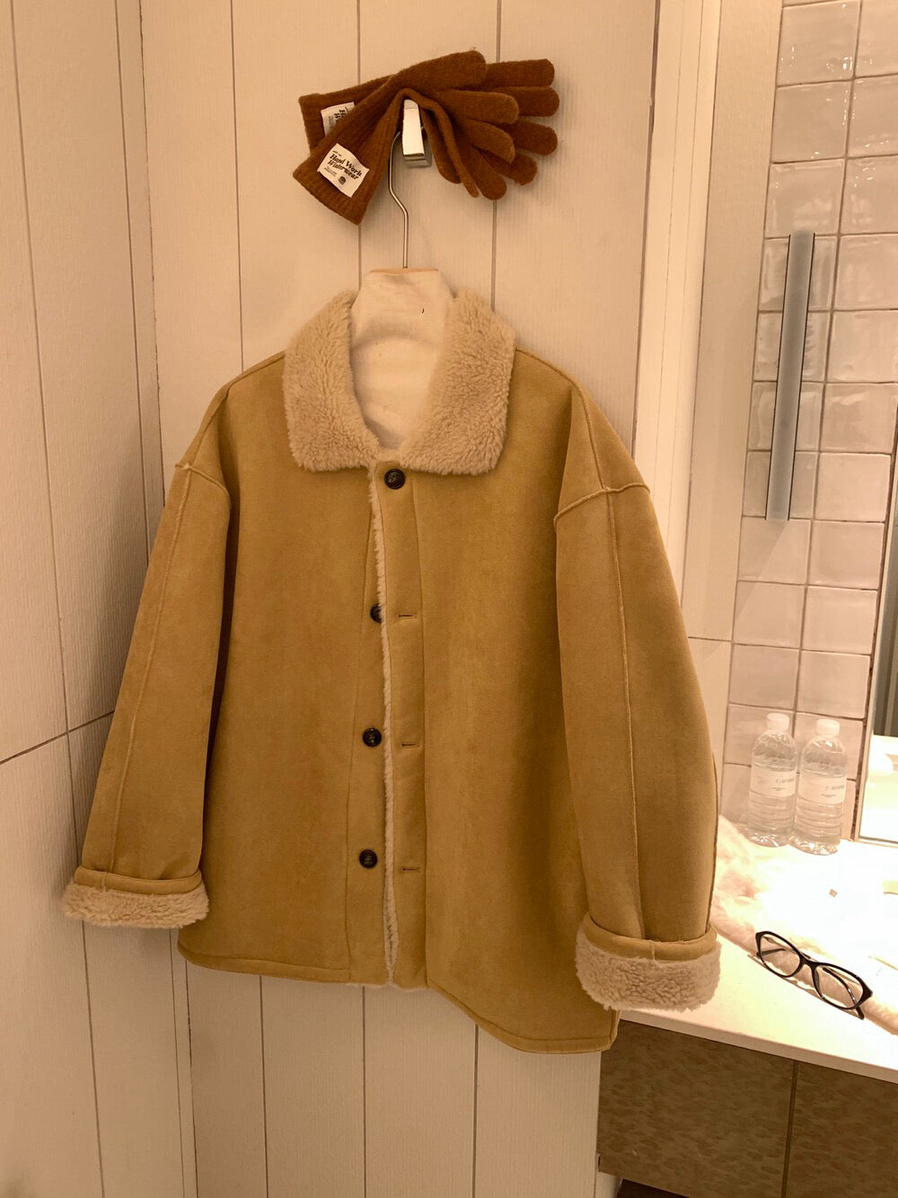 // 可雙面穿皮毛一體翻領中長外套