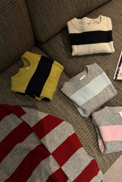 // 撞色粗間條100%羊毛圓領毛衣
