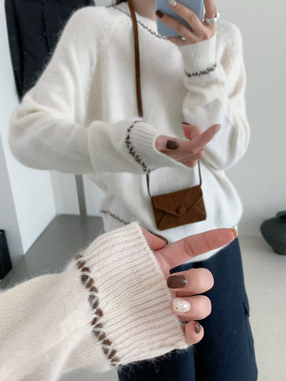 // 撞色穿插邊設計12%兔毛NT