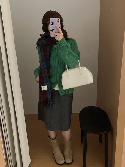 // 可立領麻花上下拉鍊CD