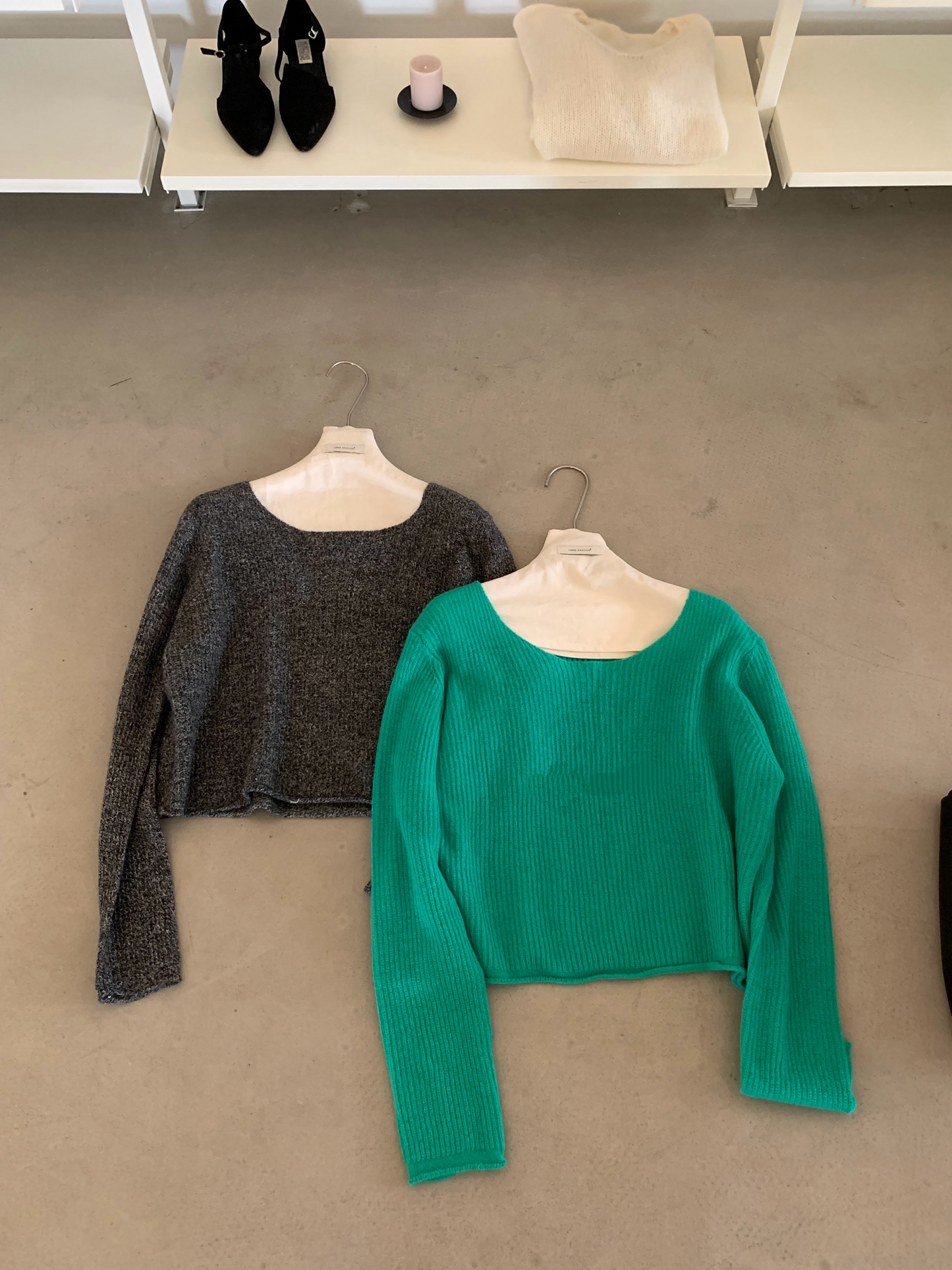 // 卷卷邊直坑紋14色短款NT