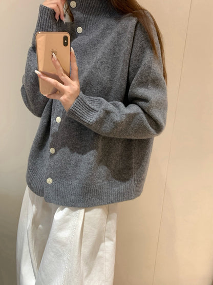 // 直坑紋立領排扣軟糯CD