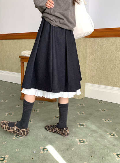 // 裙頭位超美拼接百褶腳50%羊毛中裙