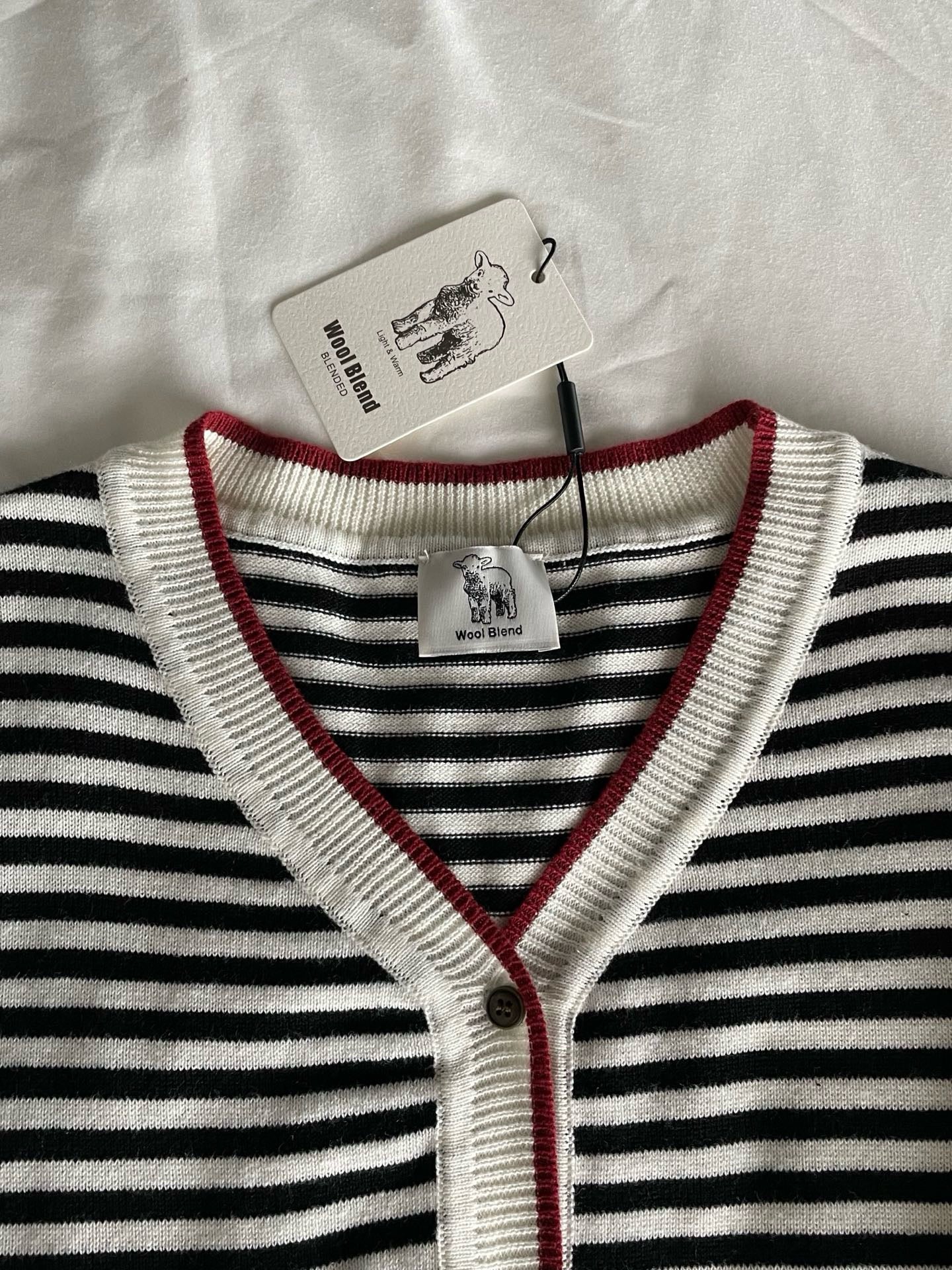 // 復古撞色間條包邊CD