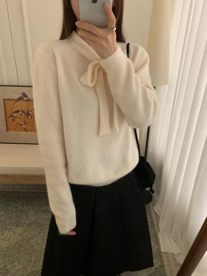 // 軟糯兔絨綁帶領毛衣