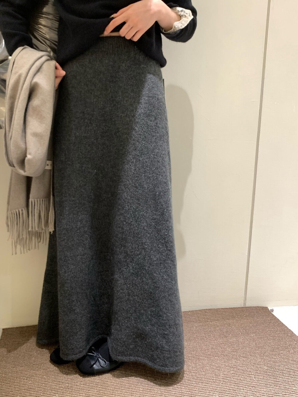 // 超顯瘦高腰針織冷裙