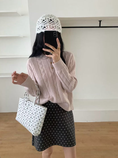 // 美美麻花織紋鈕扣翻領NT