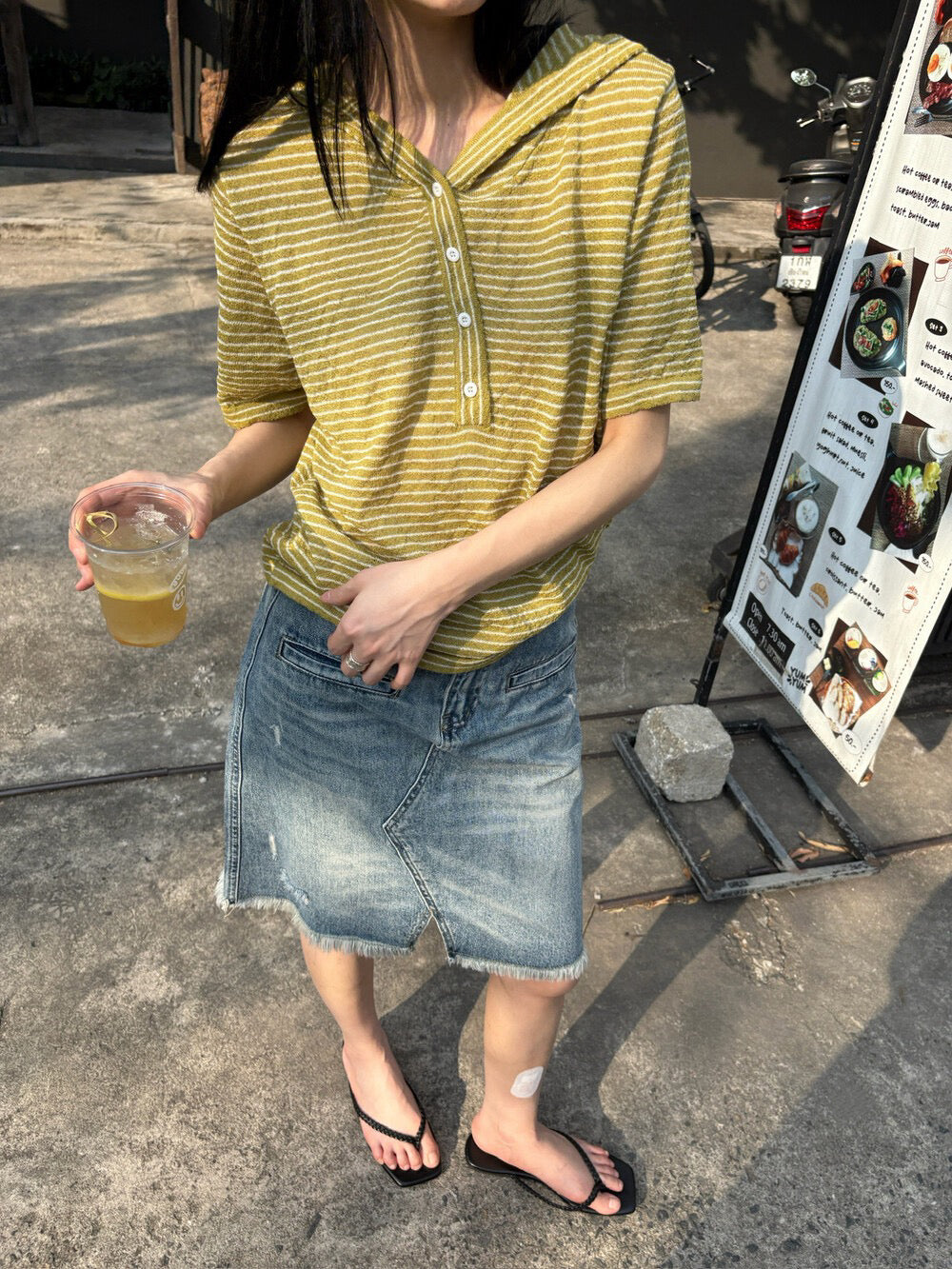 🧸 麻質混紋連帽間條針織上衣