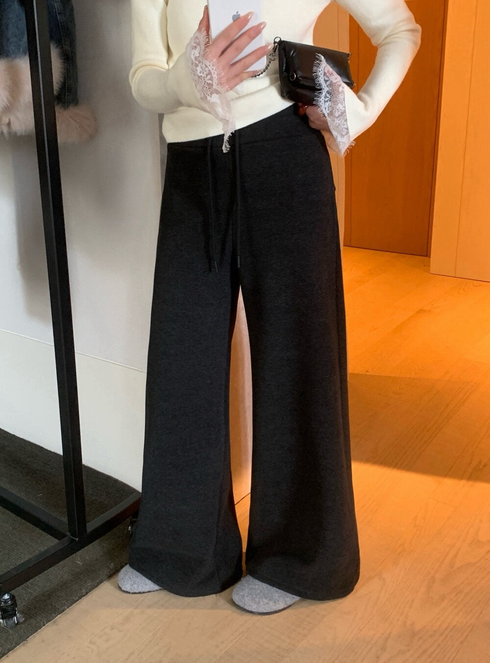 // 懶人神褲～超舒服羊絨微喇叭褲
