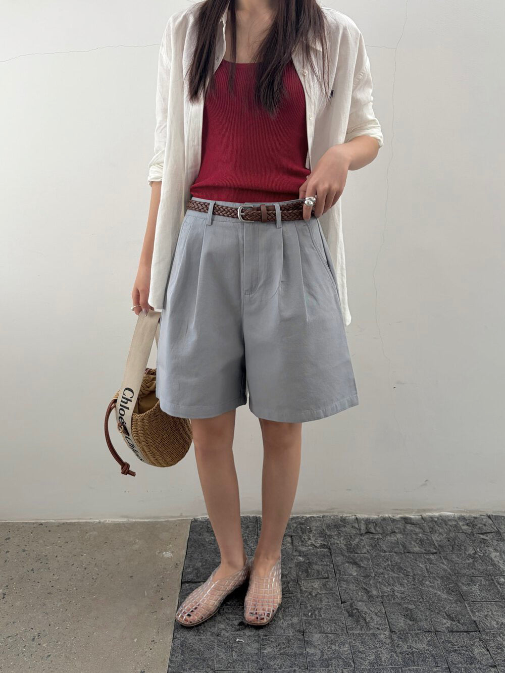 // 壓褶廓型遮肉五分短褲(連編織腰帶)