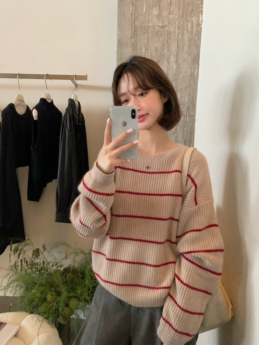 // 簡約慵懶感間條毛衣