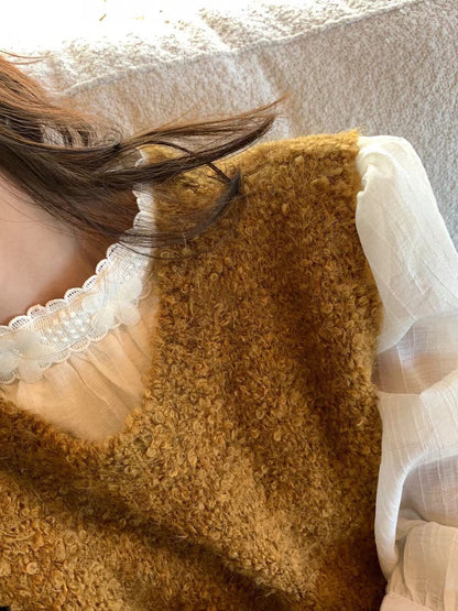 // 毛毛茸疊穿針織背心