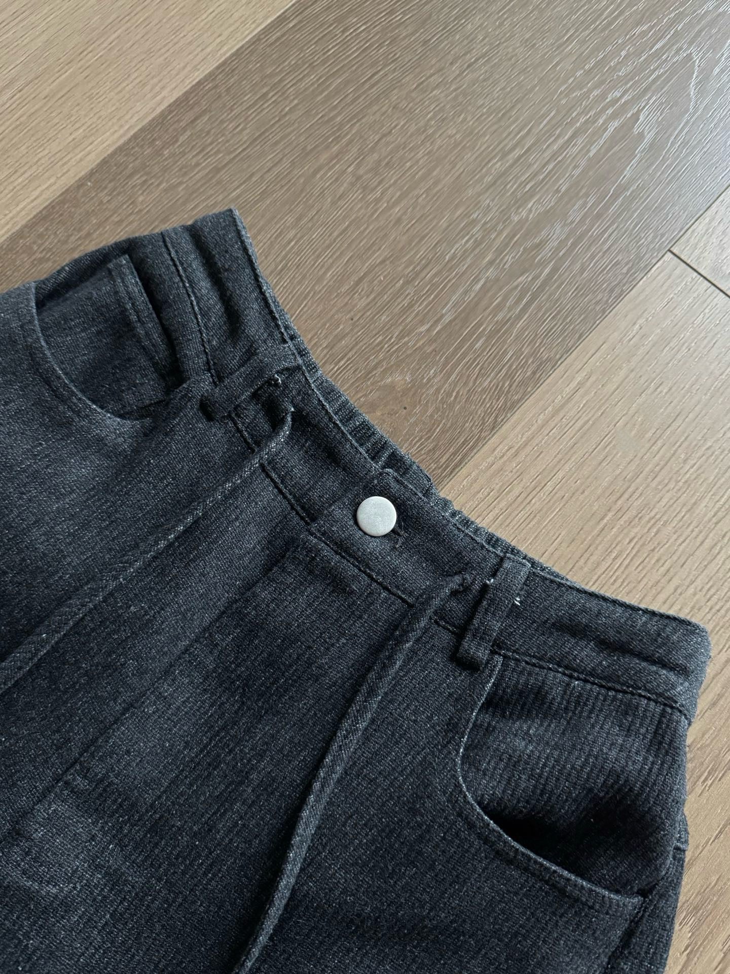 // 超直褲型抽繩綁帶腰軟牛仔褲