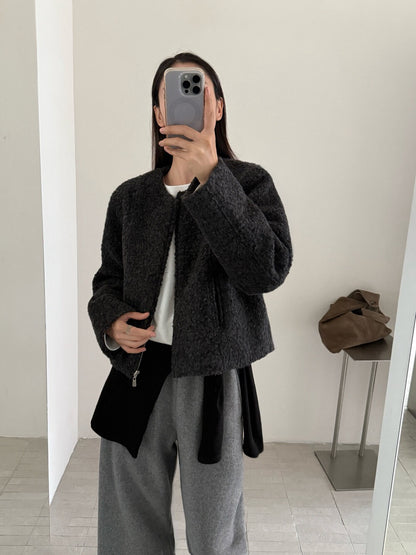 // 圓領圈圈絨簡約拉鏈外套